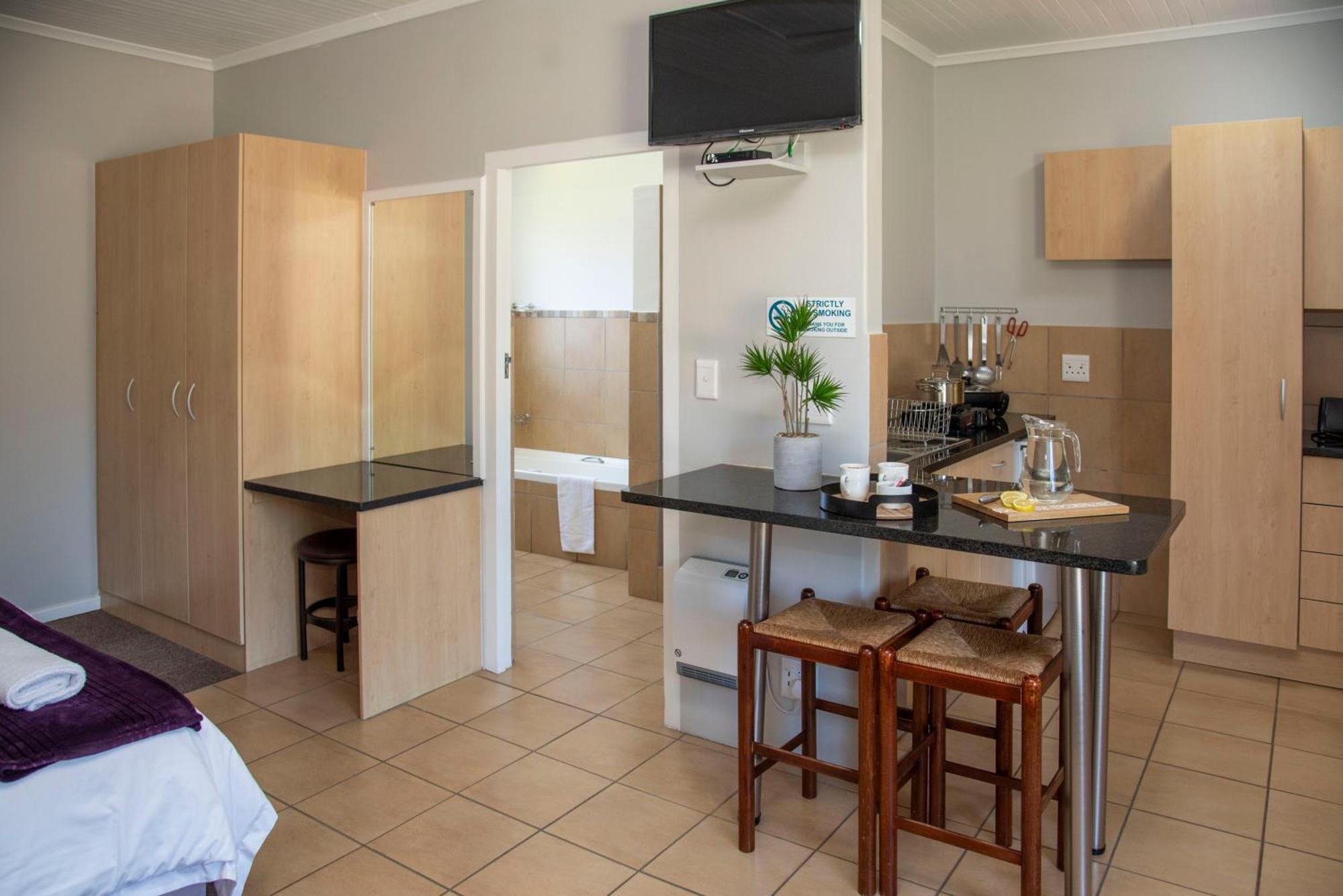 Pine Lodge George Kamer foto